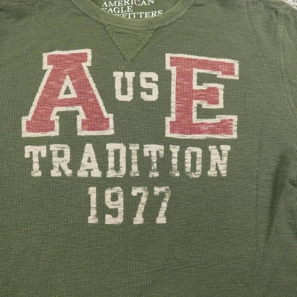 American Eagle‎ Shirt Mens L Green Waffle Knit Thermal Crewneck Logo Preppy Y2K